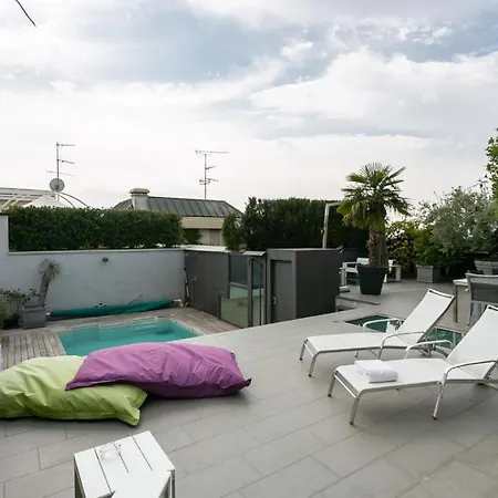 Penthouse Eleganza 4-bedroom ミラノ