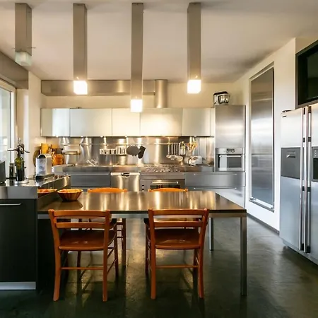 Penthouse Eleganza 4-bedroom ミラノ